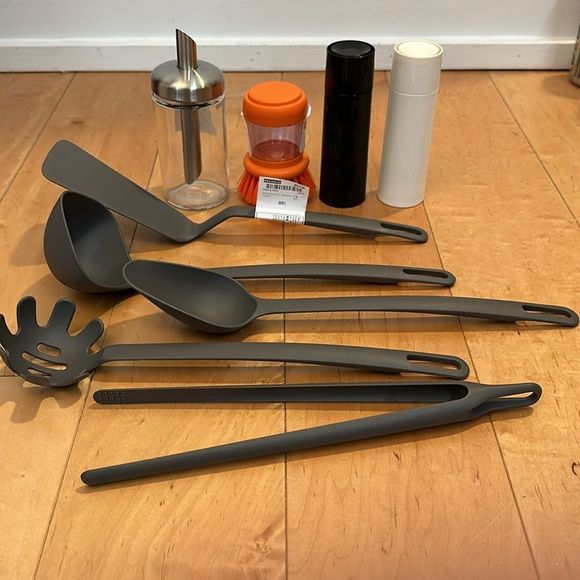 IKEA - Kitchen Bundle: Spice Mill, Soap Brush, Sugar Dispenser, 5x Tools - Picture 3 of 10